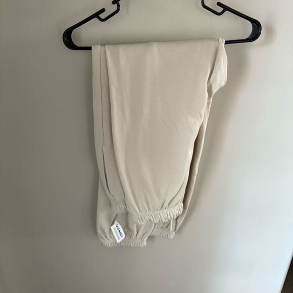 NWT Old Navy Sweatsuit - Picture 4 of 4